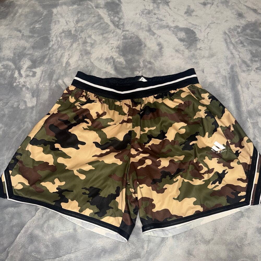 Adidas Crazylite Camo Basketball Shorts Women’s 2XL Loose Fit